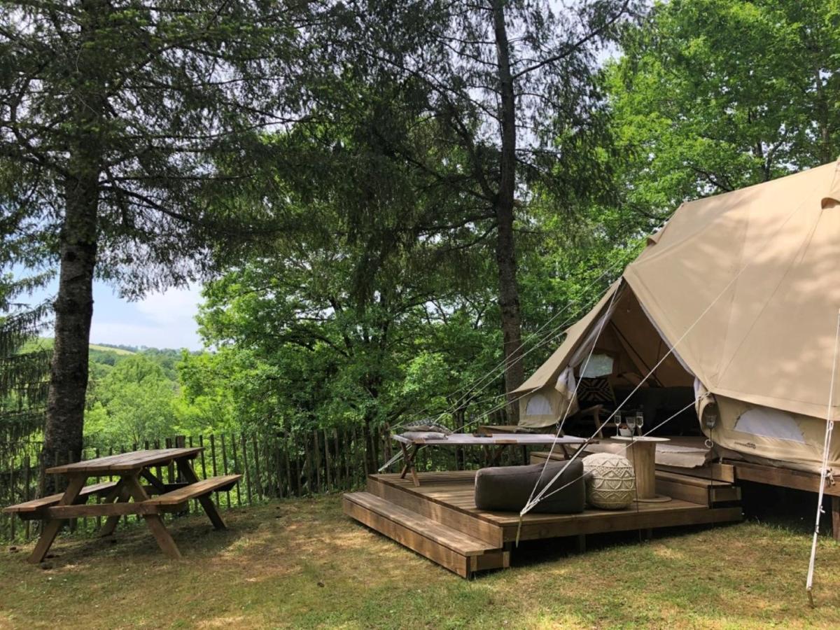 Camping Moulin De Chaules Saint-Constant Zewnętrze zdjęcie