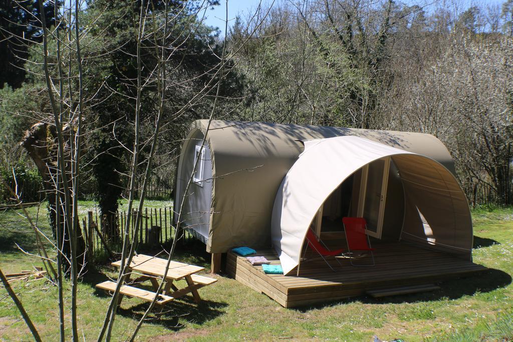 Camping Moulin De Chaules Saint-Constant Zewnętrze zdjęcie